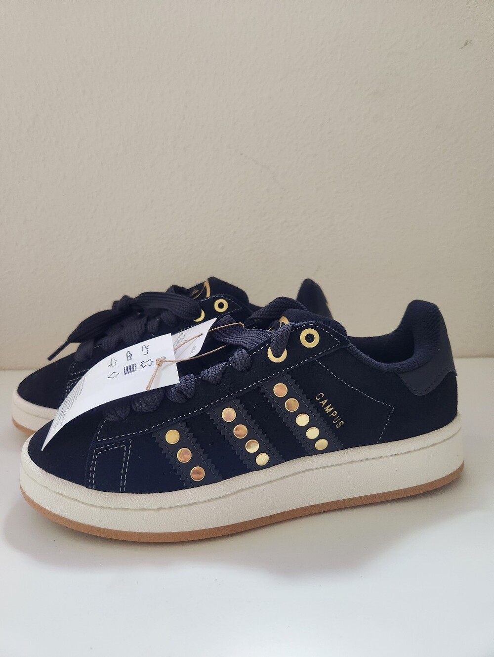 Adidas Campus 00s Studded Sneakers Black Gold Metallic NWT Women’s 5 JQ8334